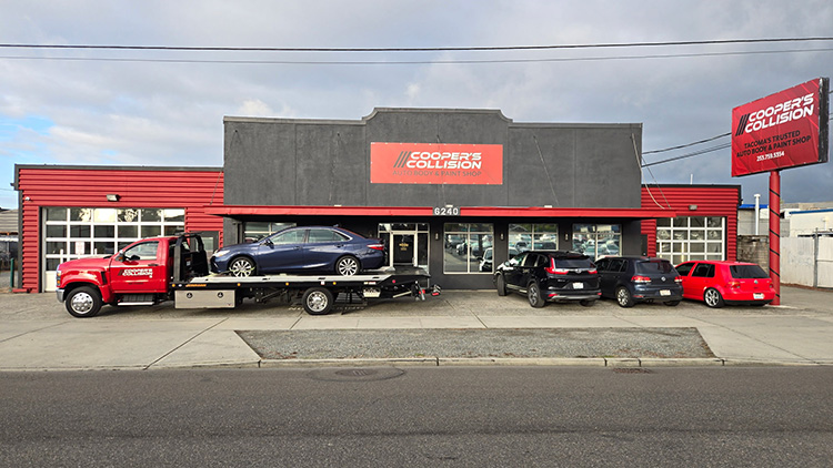 Cooper's Collision South Tacoma Way Location